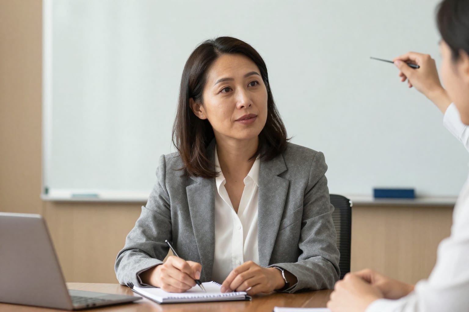 Job Shadowing as an Adult: How to Arrange It in 2026 (4 Steps)